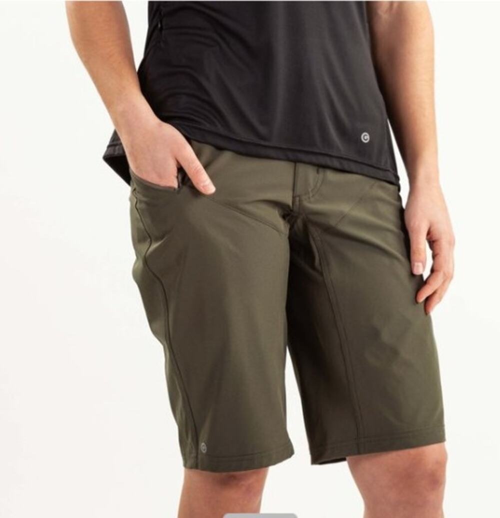 Garneau Women's Large Shorts Latitude 2 Shorts Forest Green Cycling Biking NEW